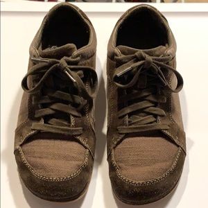 The North Face shoes. Men’s size 9